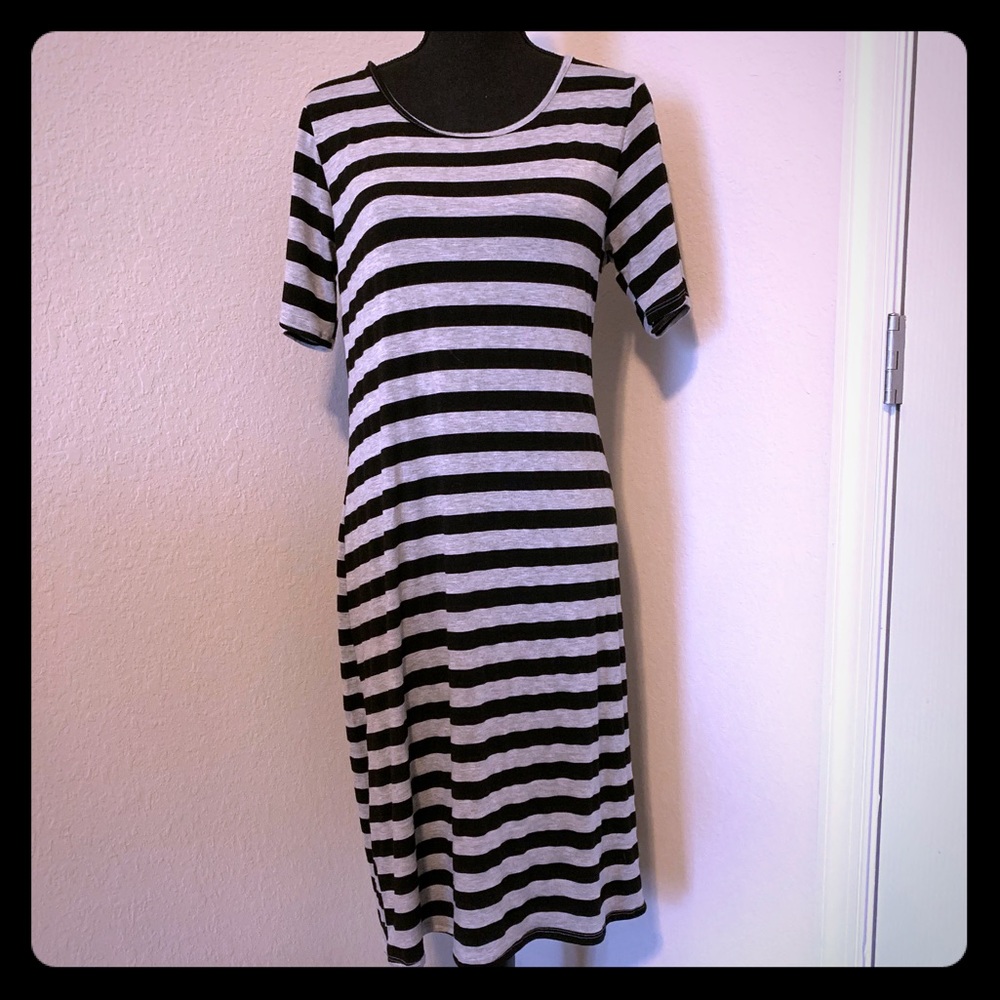 Black and grey striped maxi mid length s/s